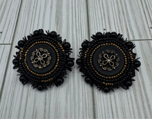 Load image into Gallery viewer, Black n’ Gold