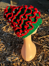 Load image into Gallery viewer, Festive Xmas tree